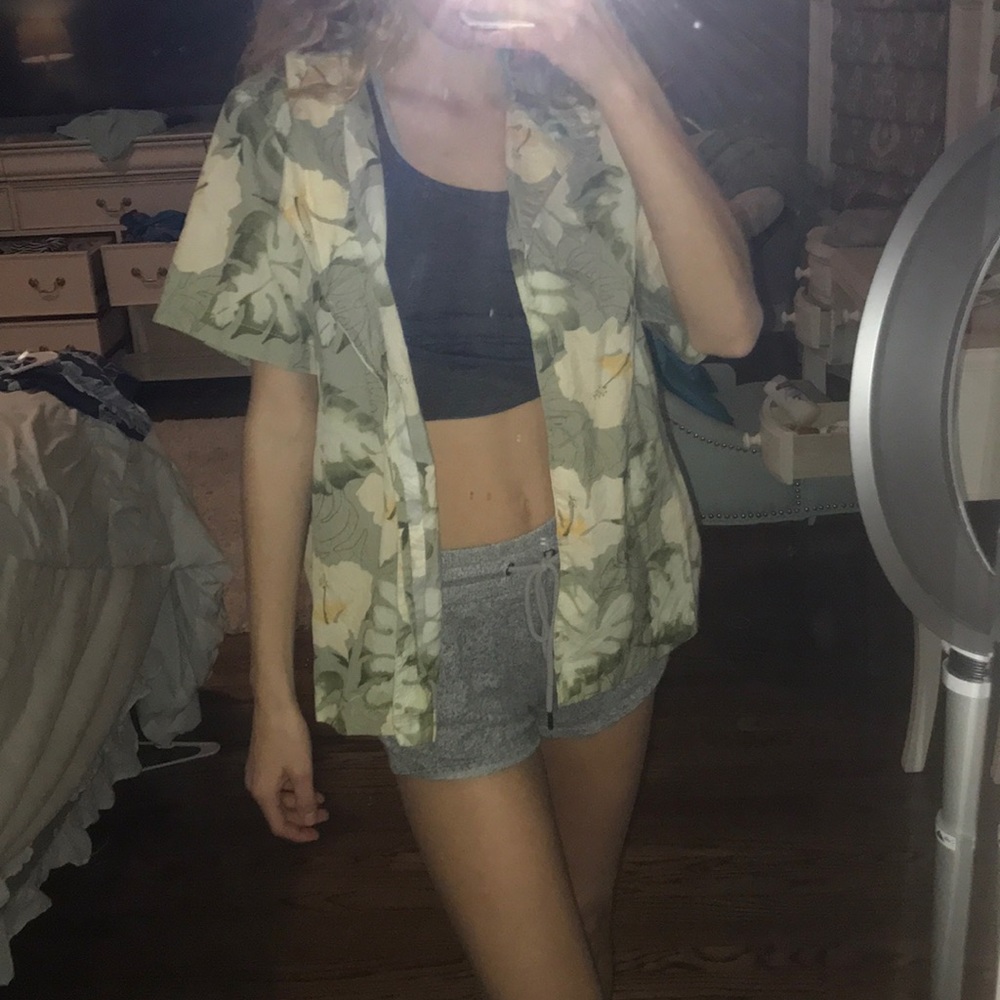 Hawaiian shirt!!!
